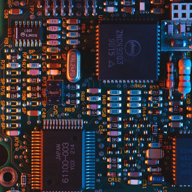 Electrolnics